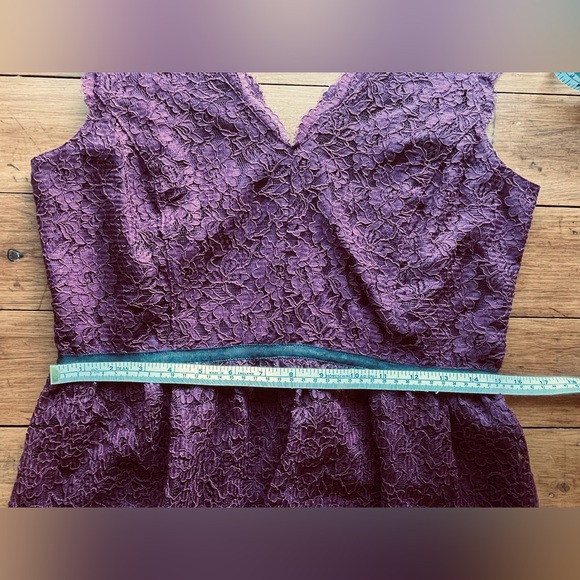 Loft Lace Overlay Cocktail Dress - Picture 6 of 7